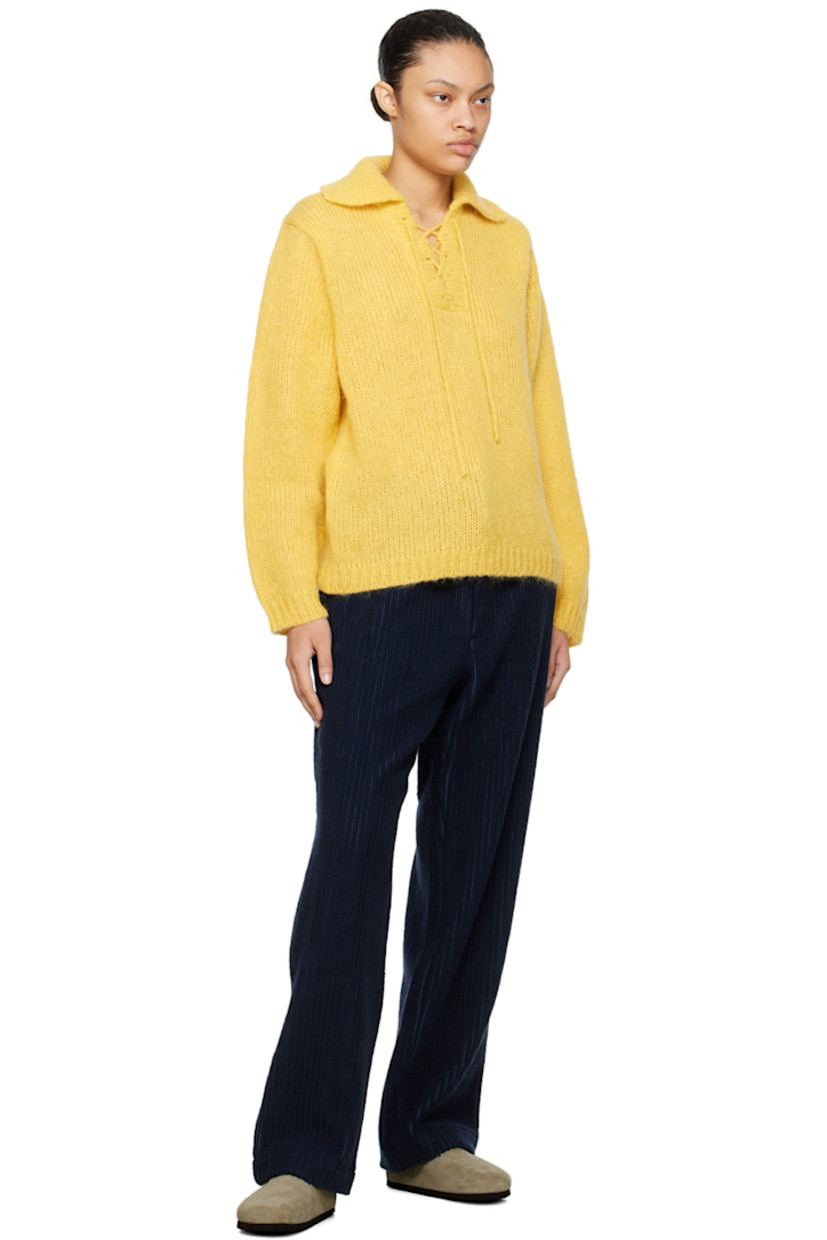 Virgin wool- and cotton-blend corduroy trousers.

· Belt loops
· Four-pocket styling
· Zip-fly
· Unlined

Supplier color: Navy