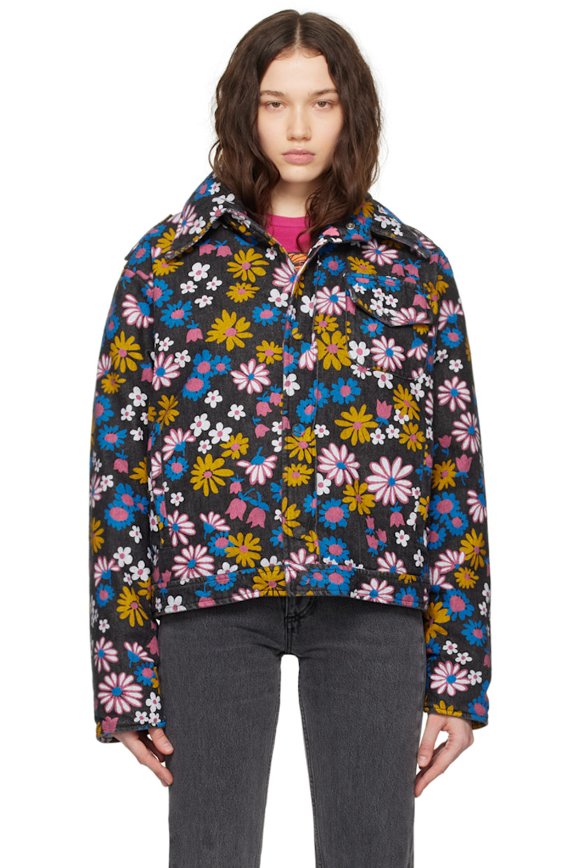 Padded non-stretch denim jacket. Floral pattern printed throughout. 

· Spread collar
· Press-stud closure
· Flap pocket at chest
· Welt pockets
· Epaulettes 
· Press-stud fastening at cuffs
· Patch pocket at interior
· Full cotton twill lining

Supplier color: Black floral