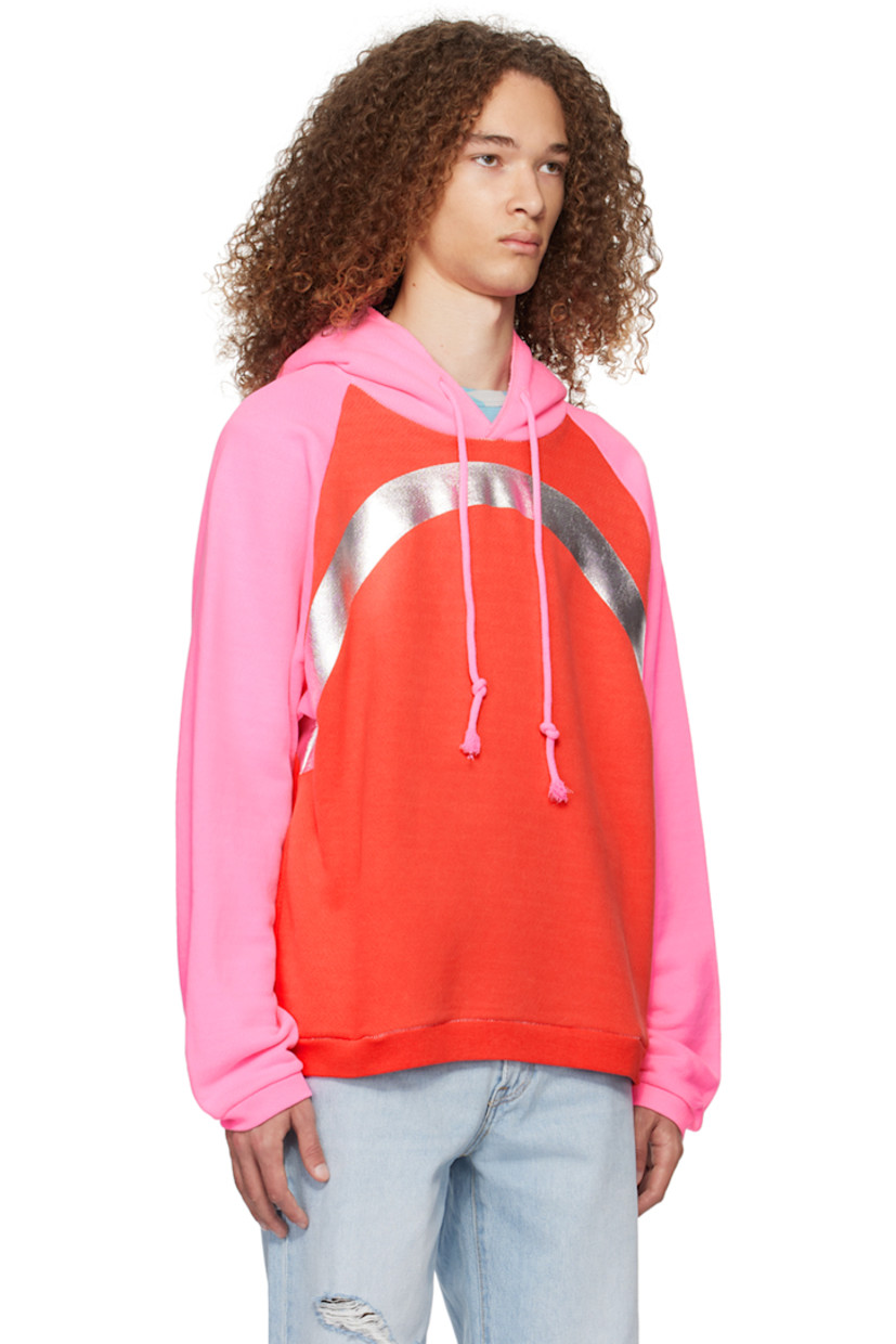 Garment-dyed French terry hoodie. 

· Paneled construction 
· Drawstring and logo printed at hood 
· Graphic printed at front and back
· Seam pockets
· Rib knit hem and cuffs
· Raglan Sleeves 

Supplier color: Pink