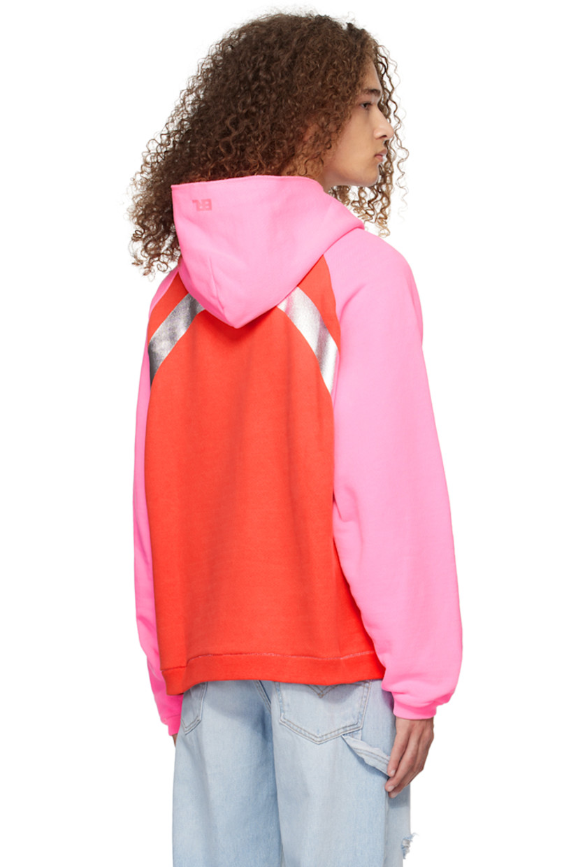 Garment-dyed French terry hoodie. 

· Paneled construction 
· Drawstring and logo printed at hood 
· Graphic printed at front and back
· Seam pockets
· Rib knit hem and cuffs
· Raglan Sleeves 

Supplier color: Pink
