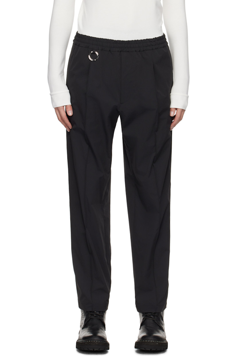 Stretch nylon taffeta lounge pants. Water-repellent.

· Concealed drawstring at waistband
· Five-pocket styling
· Zip-fly
· O-ring and pleats at front

Supplier color: Black