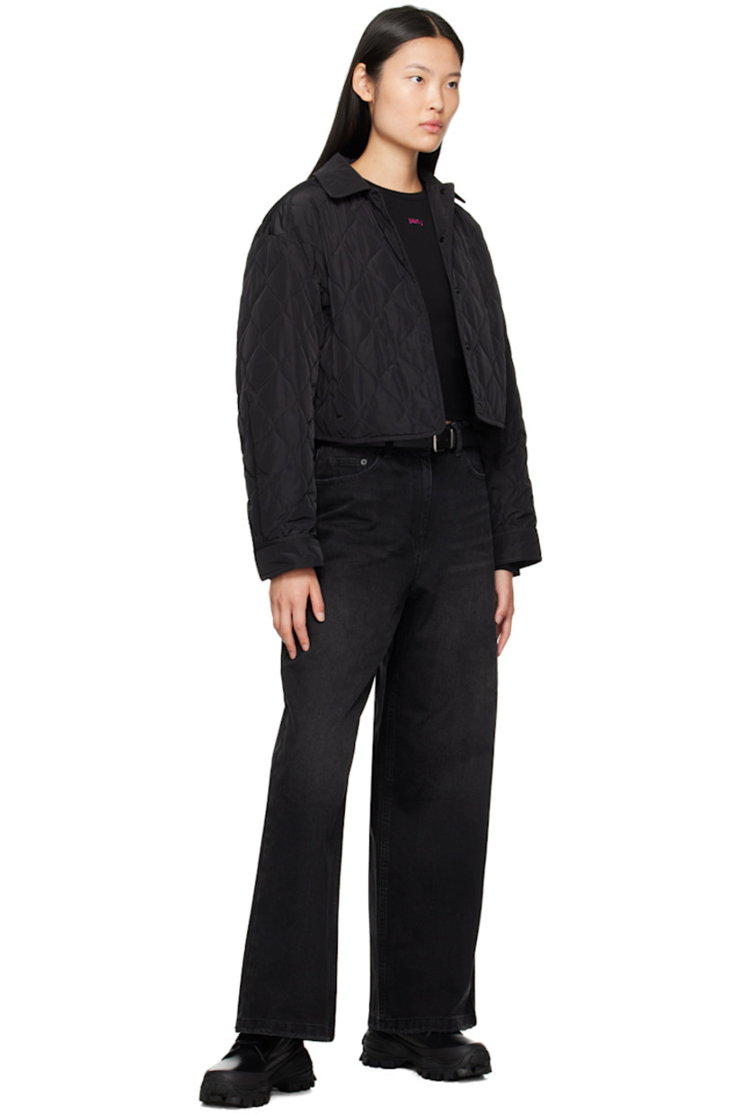 Stretch cotton jersey T-shirt. 

· Crewneck
· Logo embroidered at chest
· Logo flag at side seam

Available exclusively at SSENSE.

Supplier color: Black
