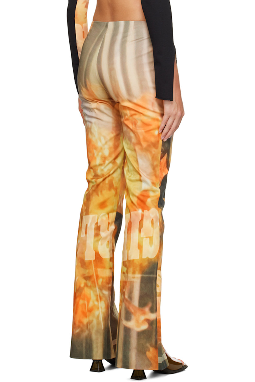 Stretch BCI-certified organic cotton-blend denim jeans. Graphic throughout. 

· Slit at cuffs 
· Concealed zip closure at side seam

Supplier color: Print multi