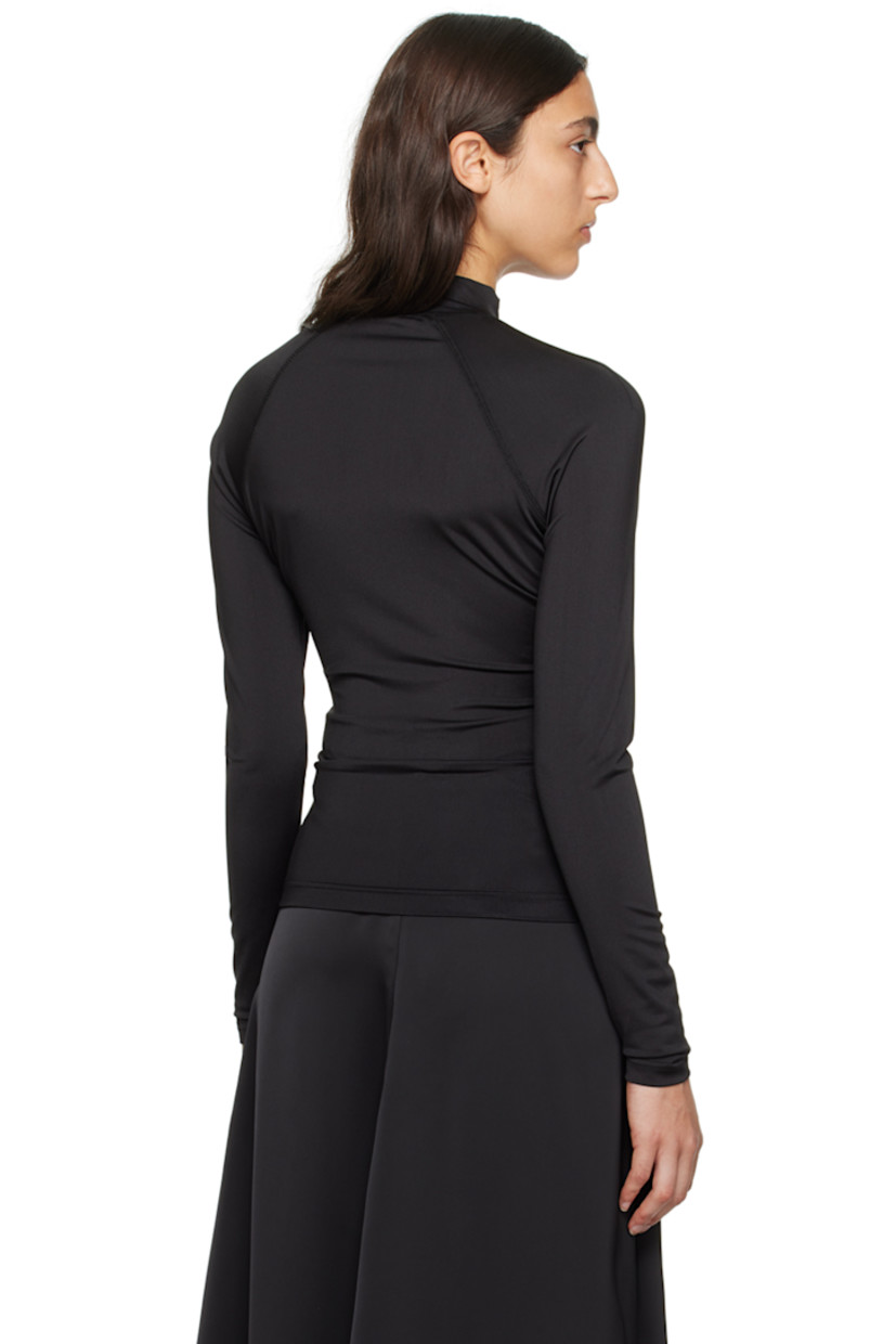 Stretch polyester jersey turtleneck. 

· Logo bonded at chest 
· Raglan sleeves

Supplier color: Black