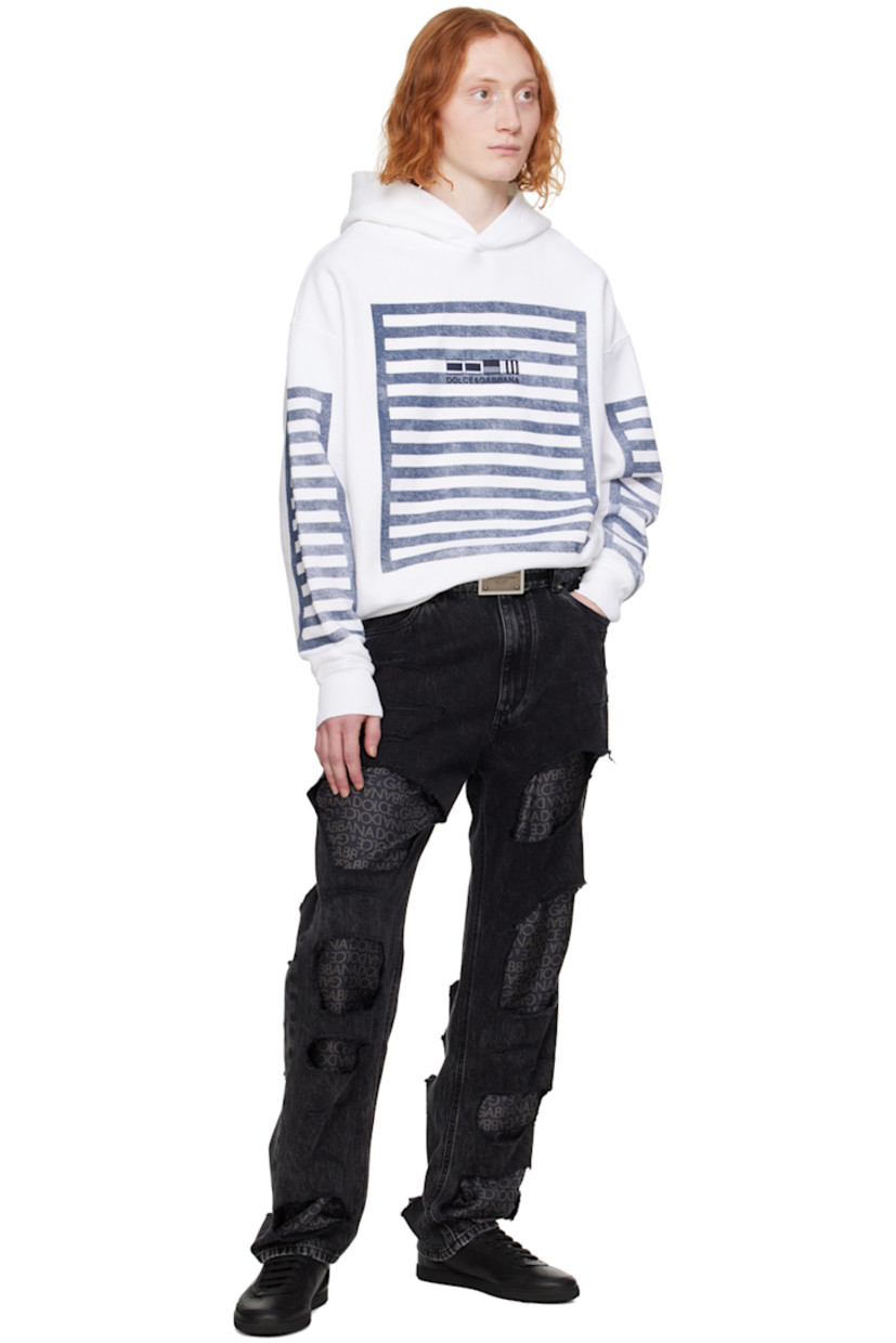 French terry hoodie. Exposed seams throughout.

· Logo and graphic printed throughout
· Rib knit hem and cuffs
· Seam pockets
· Dropped shoulders
· Full jersey lining

Supplier color: Bianco/Ottico