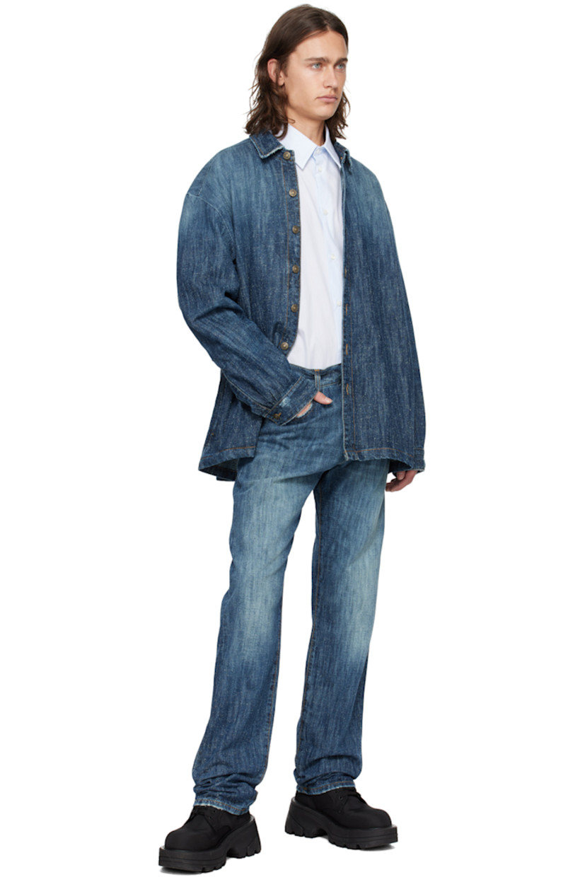 Cotton poplin shirt. Jacquard pinstripes throughout.

· Spread collar
· Concealed button closure
· Logo embroidered at front
· Raw edge at shirttail hem and cuffs
· Four-button extended barrel cuffs

Supplier color: White/Azur stripes