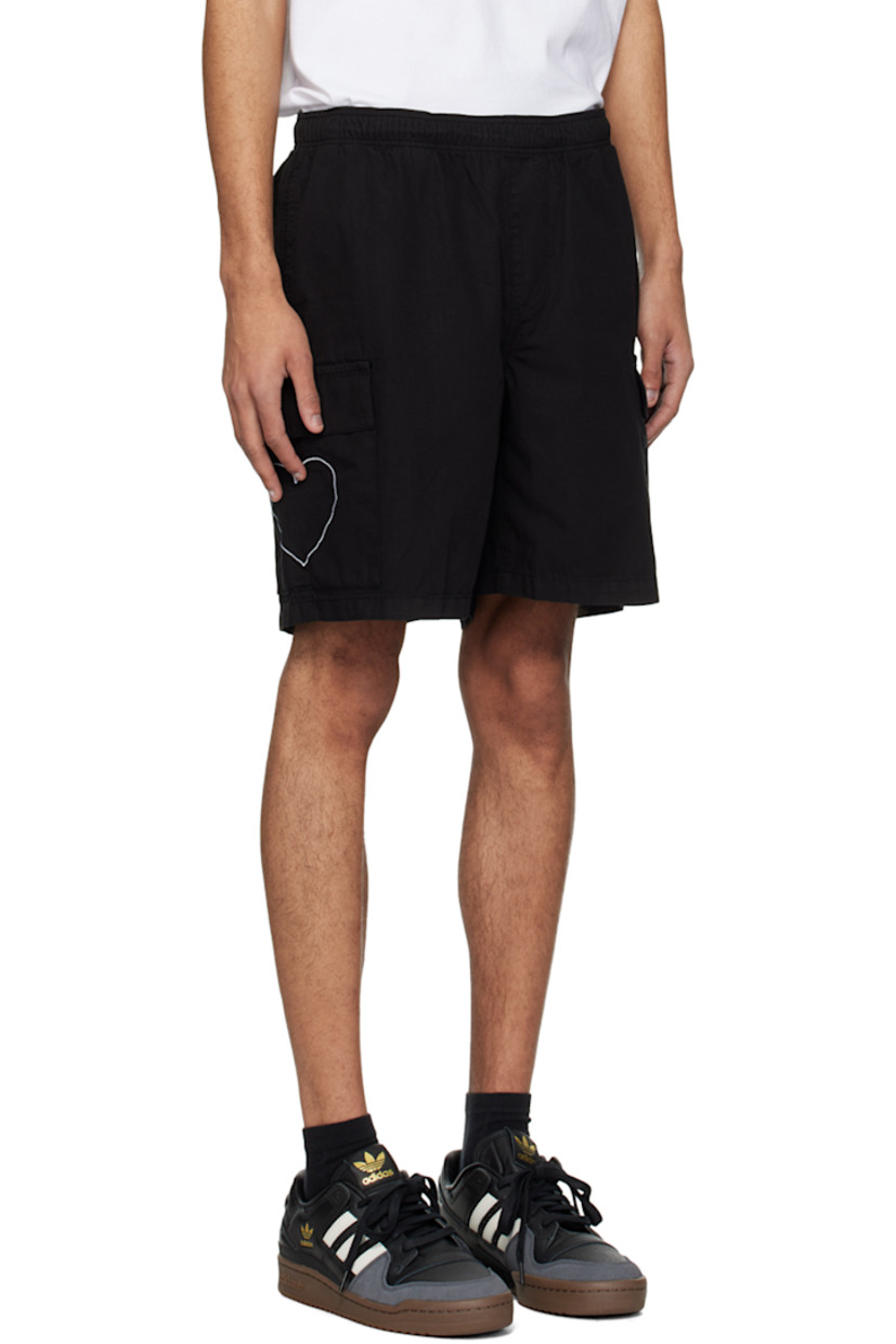 Cotton ripstop shorts.

· Concealed drawstring at elasticized waistband
· Three-pocket styling
· Mock-fly
· Flap pocket and embroidered graphic at outseams

Supplier color: Black