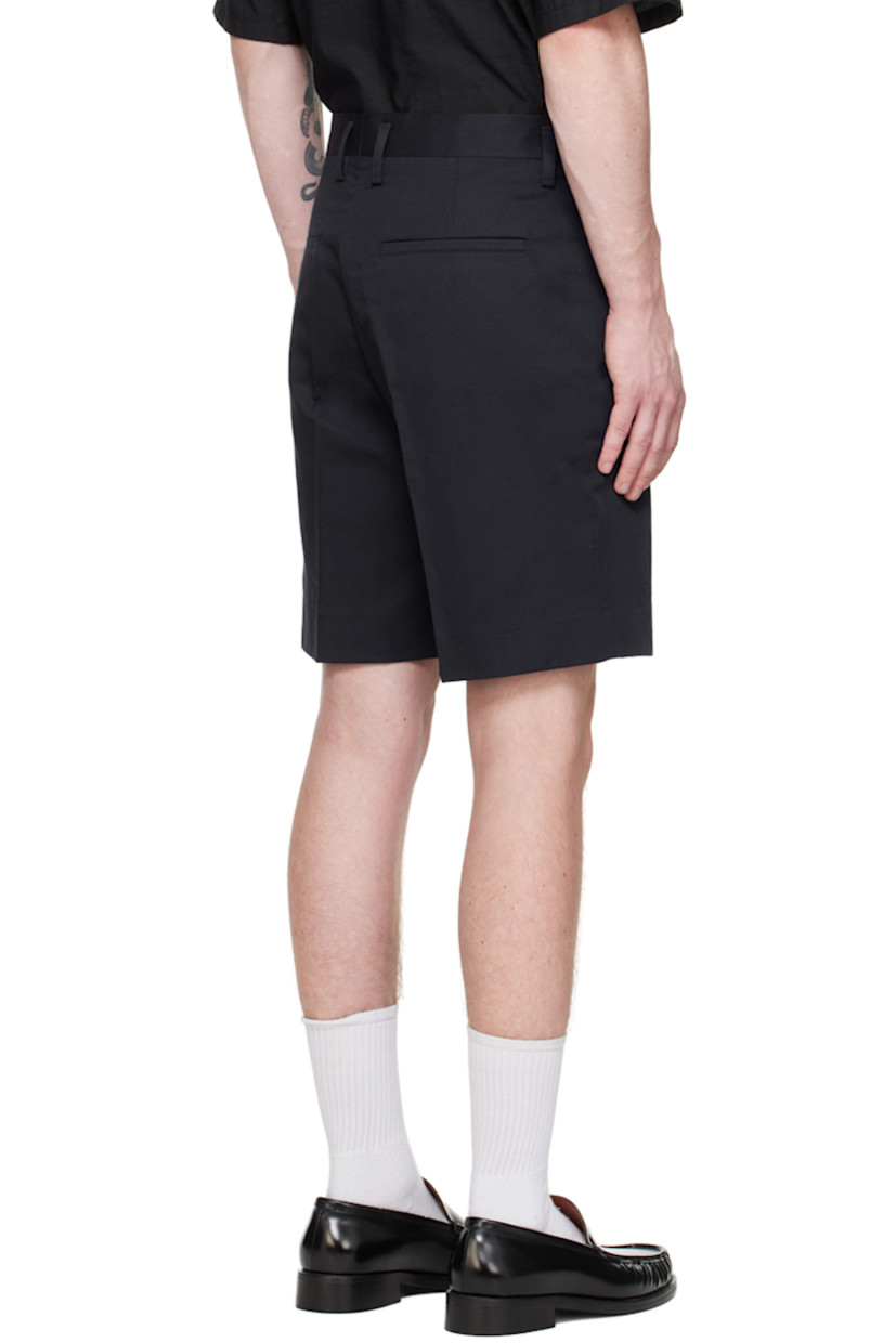 Organic cotton- and linen-blend twill shorts.

· Belt loops
· Four-pocket styling
· Zip-fly
· Creased legs

Supplier color: Navy