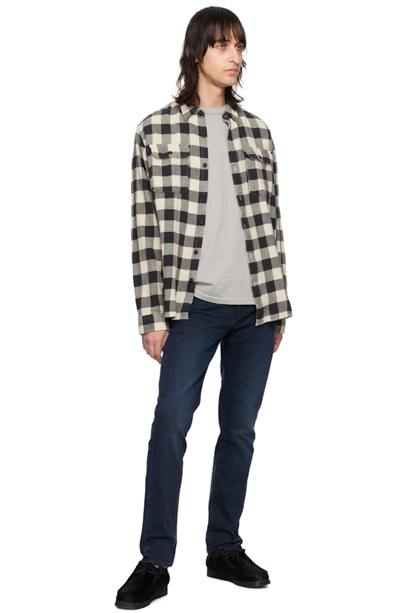 Slim-fit Levi's® Flex Eco Performance stretch cotton-blend denim jeans. Fading and whiskering throughout.

· Low-rise
· Belt loops
· Five-pocket styling
· Zip-fly
· Leather logo patch at back waistband
· Logo flag at back pocket

Supplier color: Dark wash