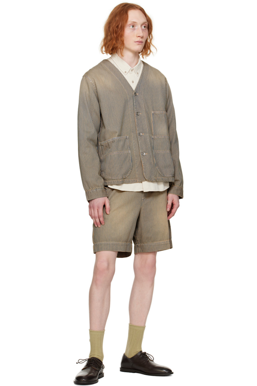 Relaxed-fit non-stretch denim shorts. Fading and stripes throughout. 

· Drawstring at elasticized waistband
· Three-pocket styling 
· Mock-fly

Supplier color: Navy brown