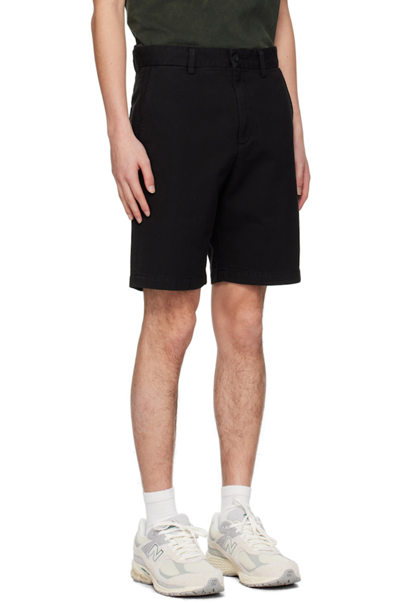 Breathable supima cotton-blend twill shorts. 

· Belt loops
· Four-pocket styling 
· Zip-fly 

Supplier color: Black