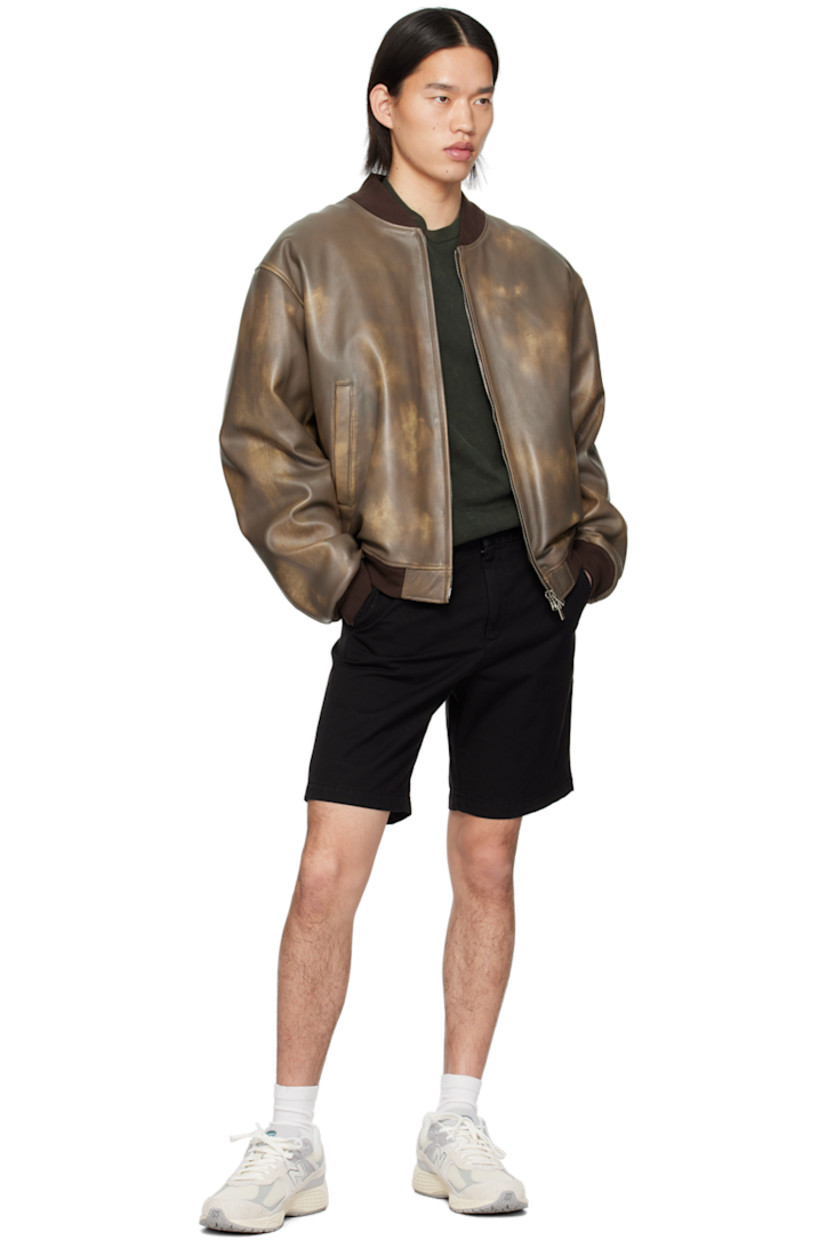 Breathable supima cotton-blend twill shorts. 

· Belt loops
· Four-pocket styling 
· Zip-fly 

Supplier color: Black