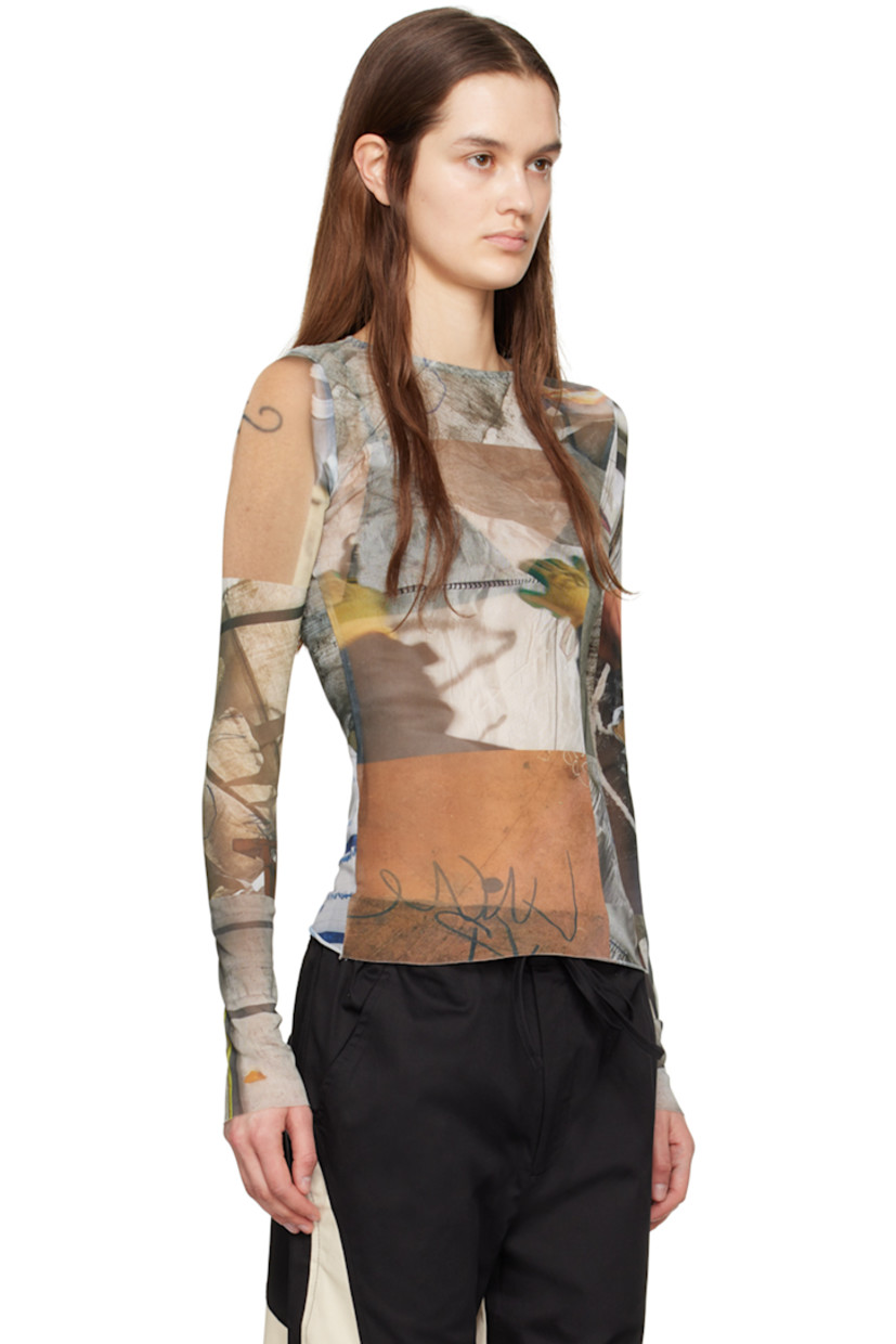 Semi-sheer stretch recycled polyester jersey T-shirt. Graphics printed throughout.

· Boat neck
· Raw edge at hem and cuffs

Supplier color: Canopy grid