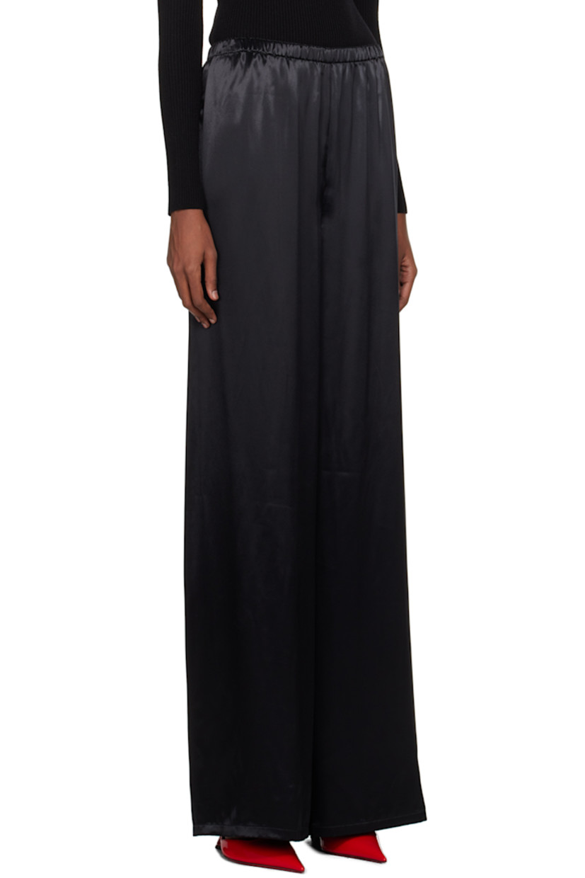 Viscose satin trousers. Elasticized waistband.

Supplier color: Nero