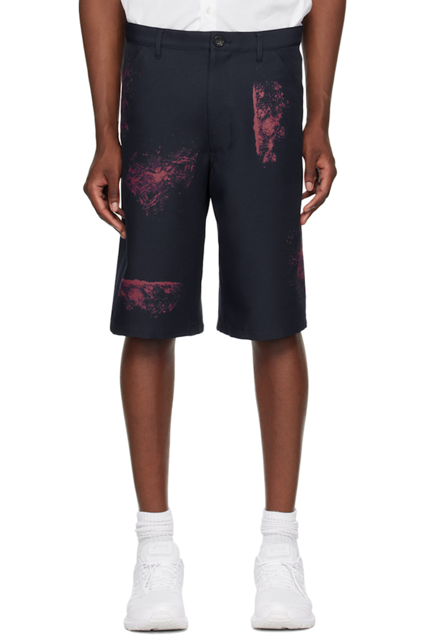 Polyester twill shorts. Graphics printed throughout.

· Belt loops
· Four-pocket styling
· Zip-fly 

Supplier color: Navy