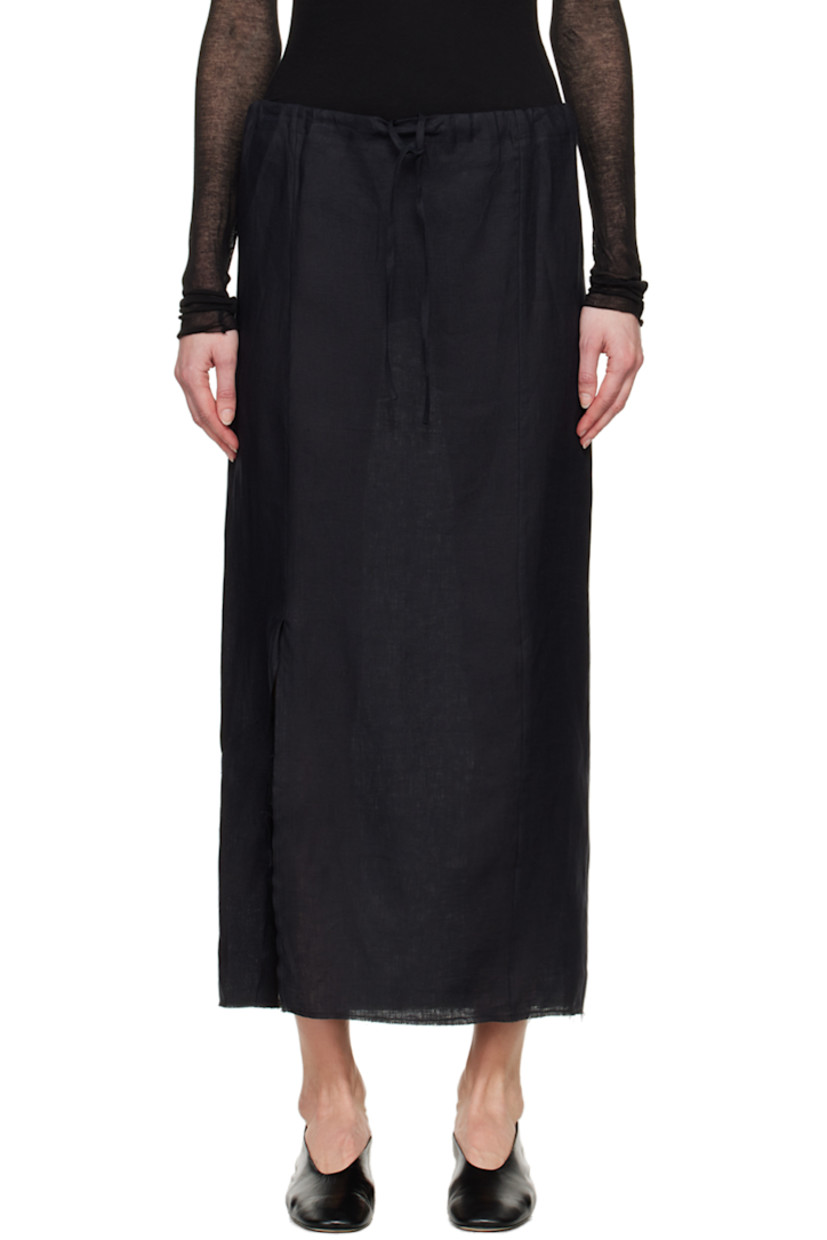 Handmade slub Solbiati® linen canvas skirt.

· Concealed drawstring at waistband
· Slit at front hem

Part of the Serie No.14 collection.

Supplier color: Black
