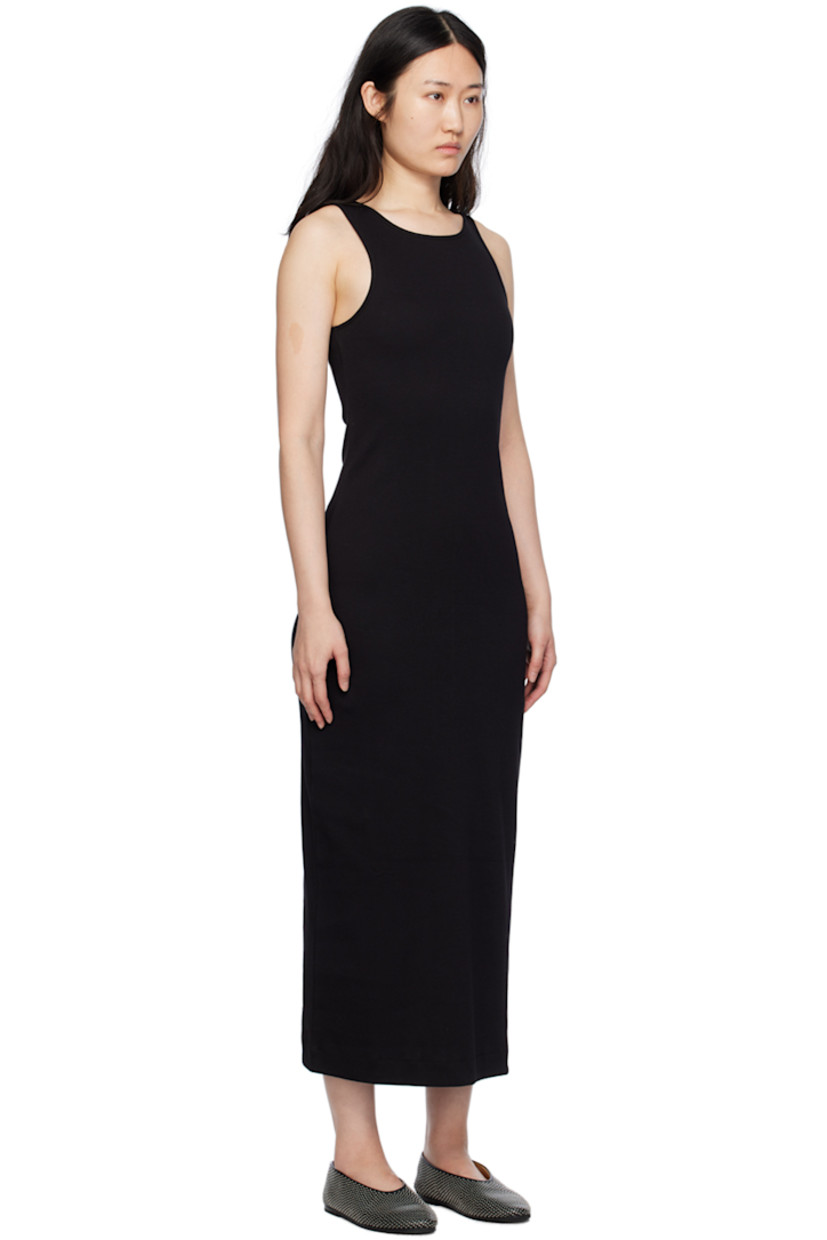 Stretch organic cotton ribbed jersey dress. 

· Scoop neck
· Fixed shoulder straps
· Central seam at back

Supplier color: Black
