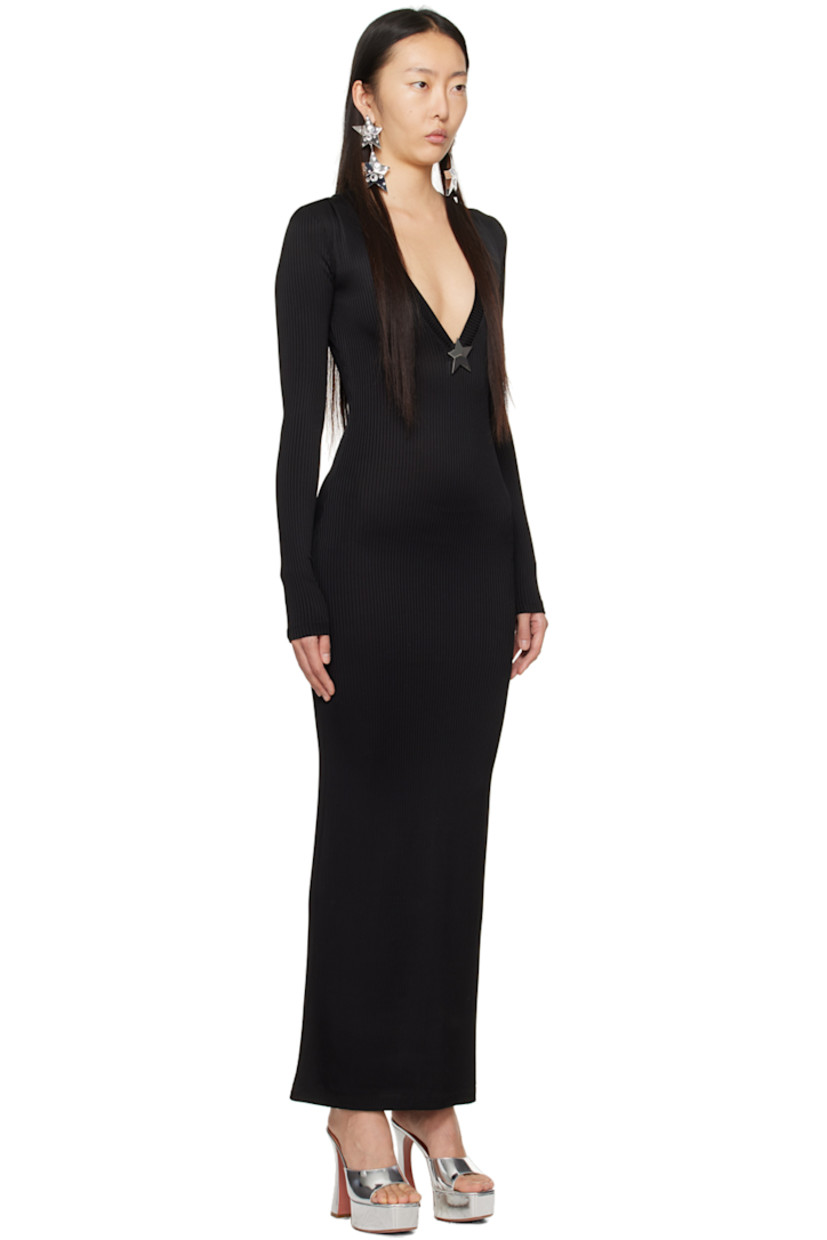 Rib knit stretch viscose dress. Graphic hardware at plunging V-neck.

Supplier color: Black