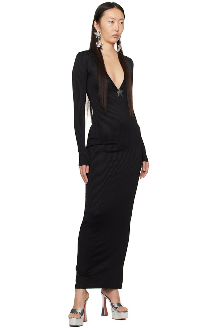 Rib knit stretch viscose dress. Graphic hardware at plunging V-neck.

Supplier color: Black