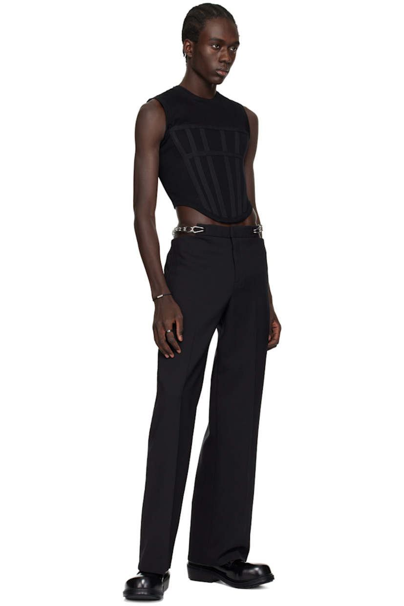 Stretch organic cotton ribbed jersey tank top.

· Rib knit crewneck, armscyes, and hem
· Boning at front
· Curved hem

Supplier color: Black
