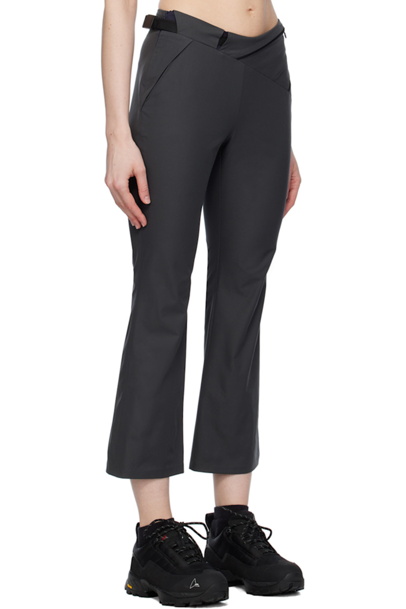 Polyester taffeta trousers.

· Detachable turn-lock belt at waistband
· Single-pocket styling
· Zip pocket at front
· Zip closure at outseam
· Hammer loop at outseam

Supplier color: Charcoal