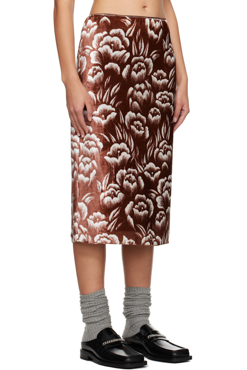 Viscose- and silk-blend velvet skirt. Floral pattern printed throughout.

· Lace trim at waistband
· Concealed zip closure at back
· Central vent at back hem
· Full viscose twill lining

Supplier color: Lino flower/Brown