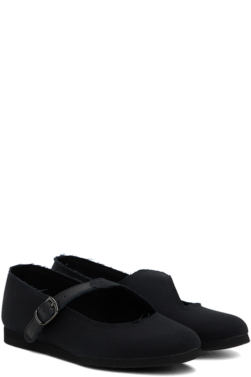 Lightweight cotton canvas Mary Jane-style ballerina flats in black.

· Raw edges throughout
· Adjustable leather strap at vamp
· Canvas lining
· Foam rubber midsole
· Treaded rubber sole

Supplier color: Black