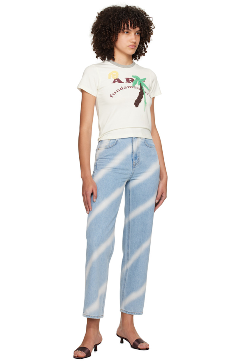 Non-stretch denim jeans. Fading and stripes throughout.

· Belt loops
· Five-pocket styling
· Zip-fly
· Logo embroidered at front
· Logo patch at back waist
· Contrast stitching in tan

Supplier color: Light blue