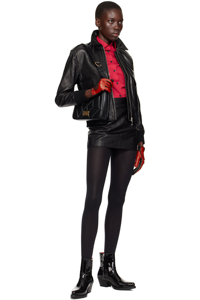 Ankle-high patent leather boots in black.

· Pointed toe
· Zip closure at inner side
· Grained leather lining
· Leather block heel with rubber injection
· Leather sole
· Heel: H2"

Supplier color: Black