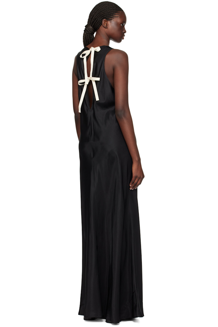 Acetate satin dress.

· Scoop neck
· Self-tie straps at open back
· Unlined

Supplier color: Black