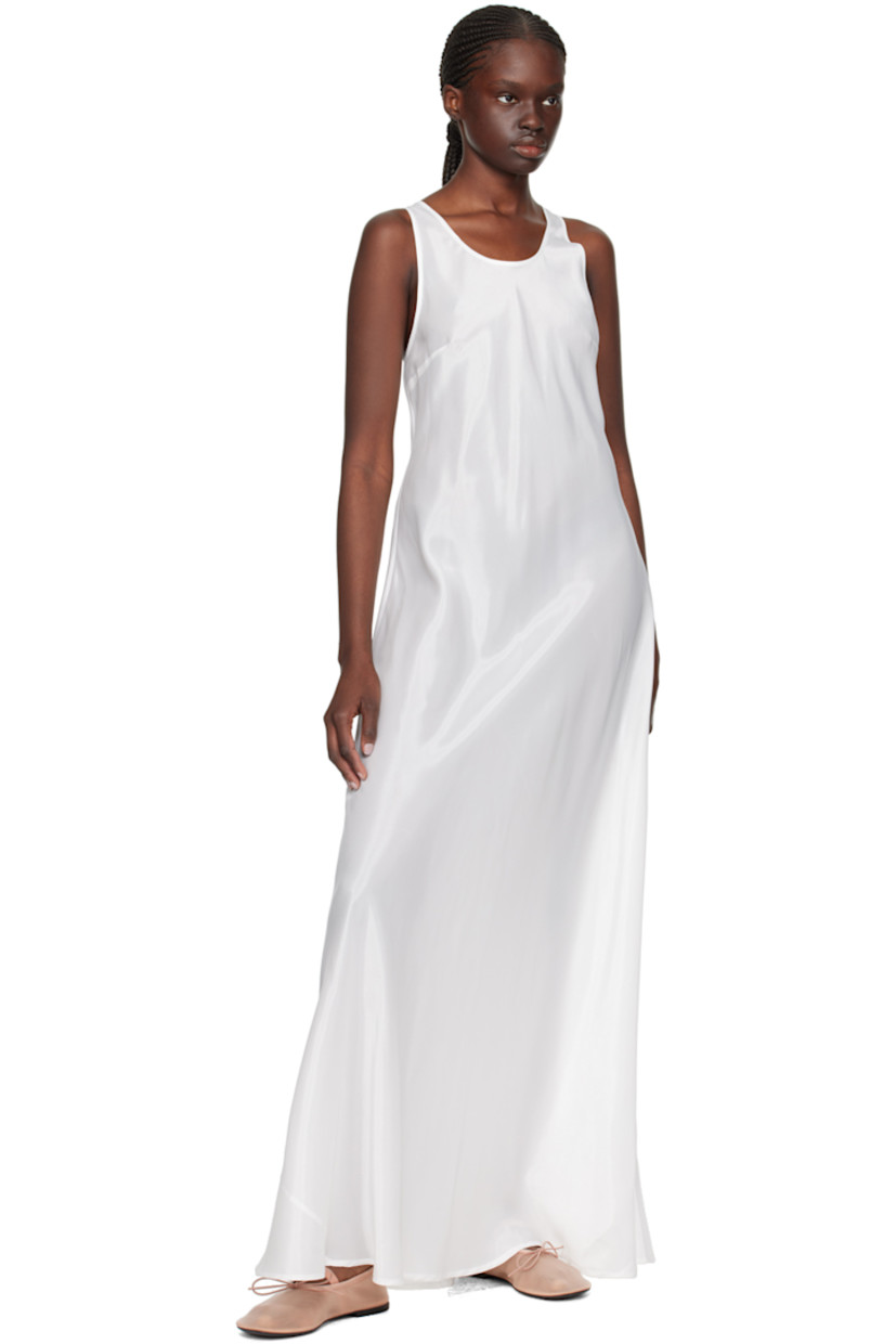 Acetate satin dress.

· Scoop neck
· Self-tie straps at open back
· Unlined

Supplier color: Antique white