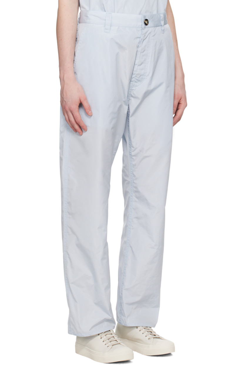 Polyester taffeta trousers.

· Belt loops
· Four-pocket styling
· Button-fly

Supplier color: Ice