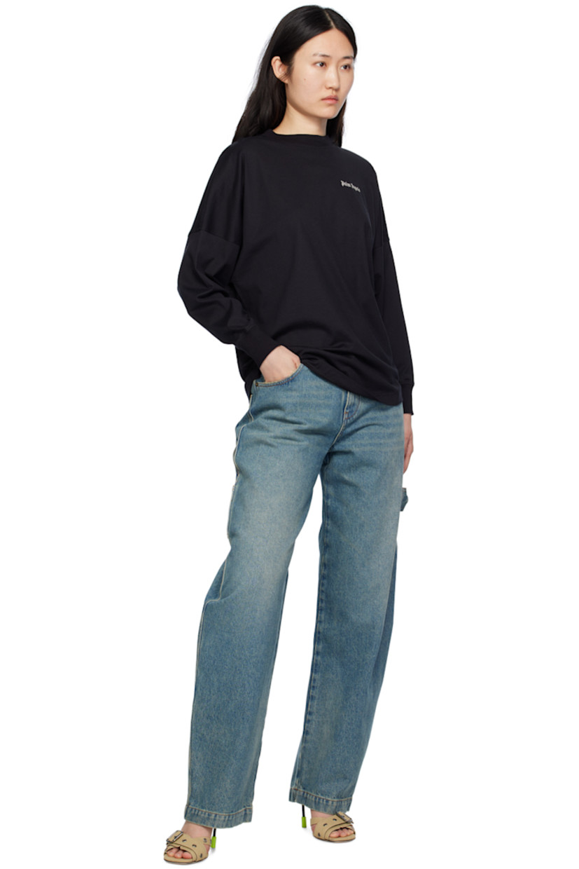 Cotton jersey T-shirt. 

· Rib knit crewneck and cuffs
· Logo embroidered at chest
· Logo flag at side seam
· Dropped shoulders

Supplier color: Black
