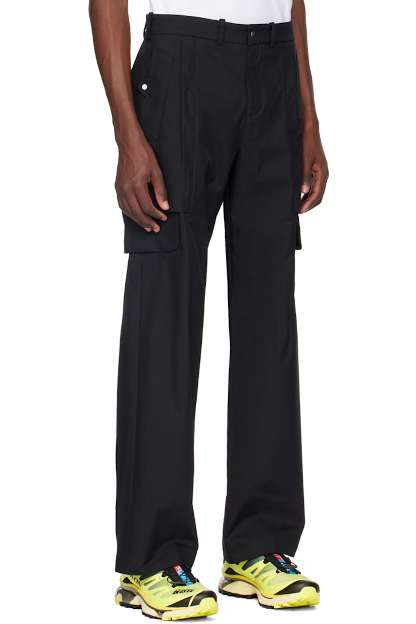 Straight-leg cotton- and nylon-blend twill cargo pants.

· Belt loops
· Four-pocket styling
· Zip-fly
· Pleats at front and back
· Cargo pocket at outseams

Supplier color: Black