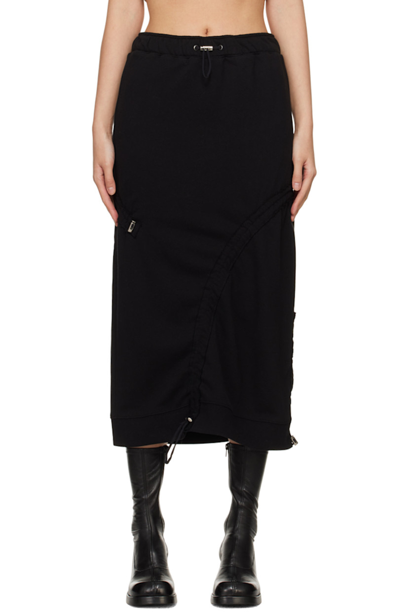 French terry skirt. Bungee-style drawstrings and shirring throughout.

· Elasticized waistband
· Rib knit hem

Supplier color: Black