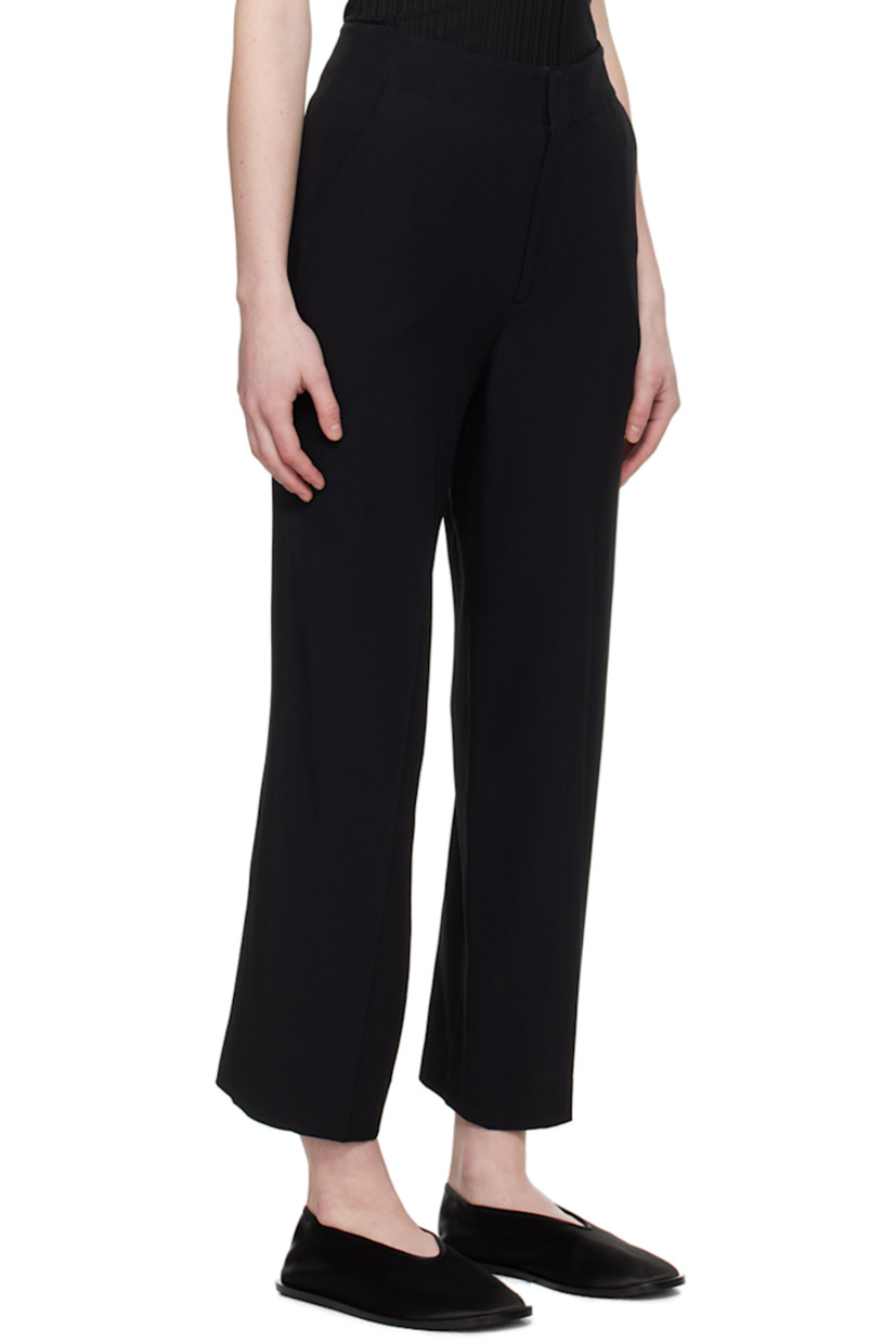 Lightweight loose-fit straight-leg viscose- and acetate-blend crepe trousers. 

· Low-rise 
· Four-pocket styling
· Zip-fly 
· Creased legs
· Cropped cuffs
· Unlined

Supplier color: Black