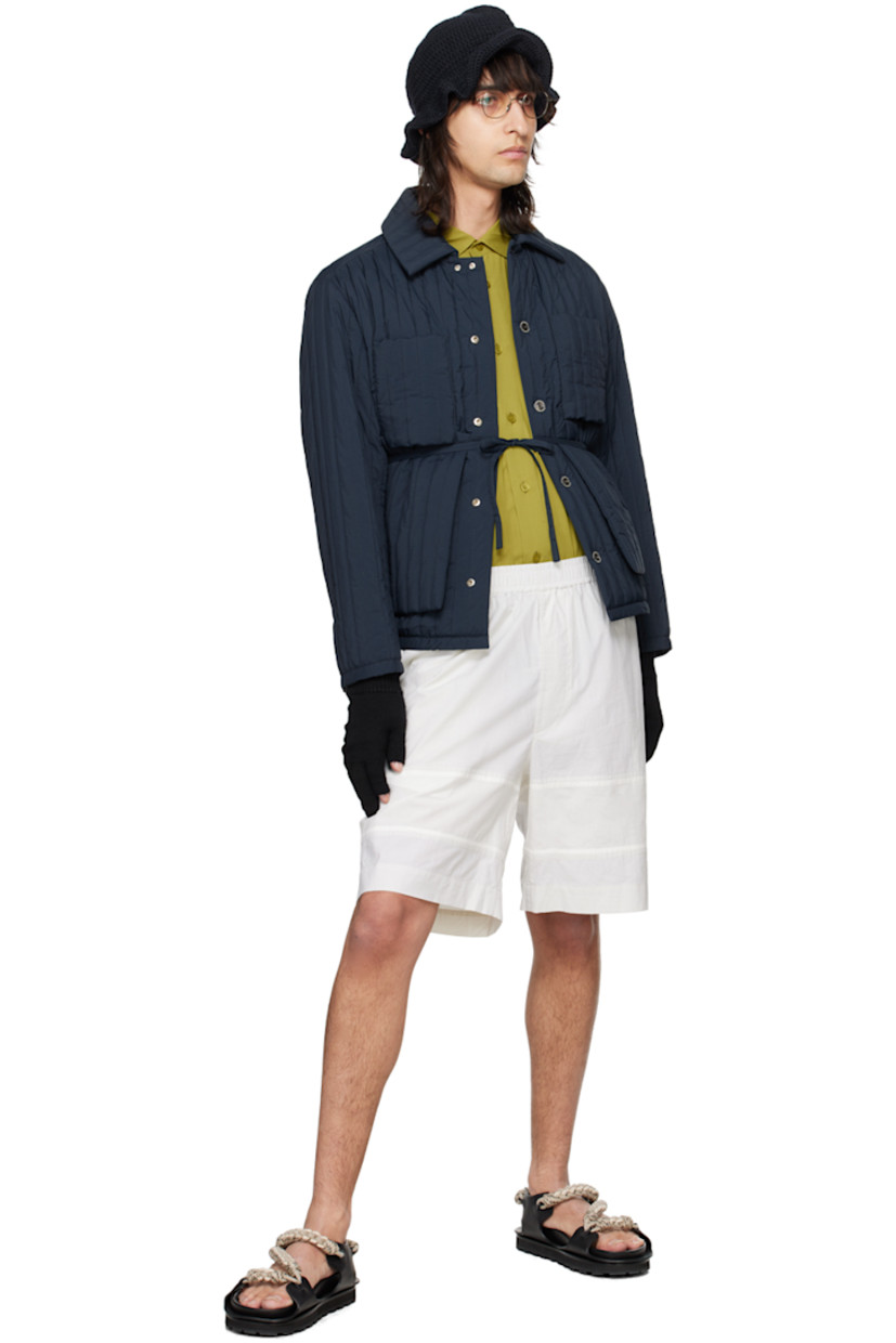 Plain-woven cotton shorts.

· Paneled construction
· Elasticized waistband
· Three-pocket styling

Supplier color: Ecru