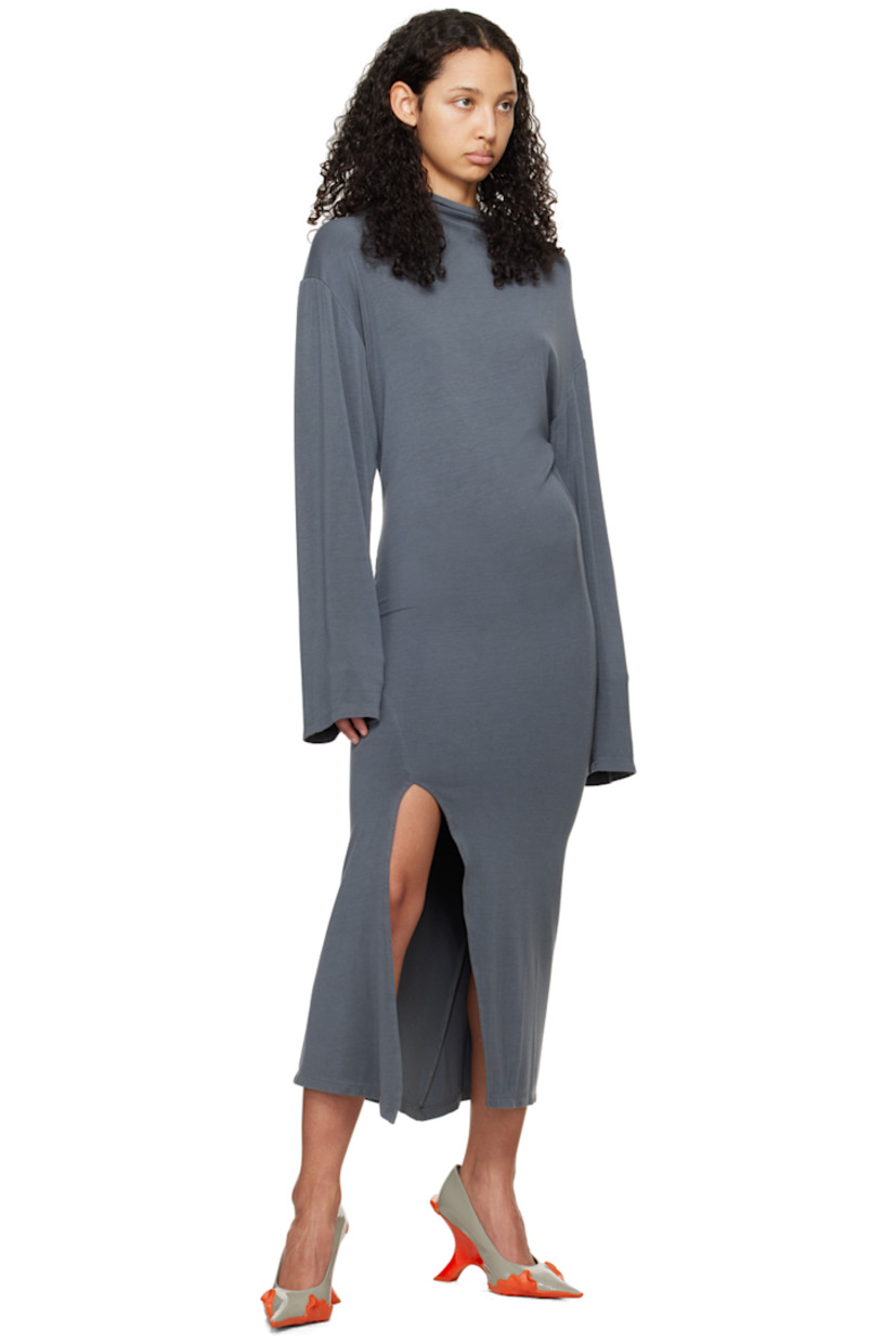 Stretch modal- and silk-blend jersey dress. 

· Crewneck
· Vented hem
· Dropped shoulders

Supplier color: Dye grey