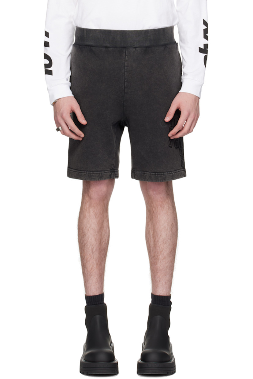 Cotton fleece shorts. Fading throughout. 

· Concealed drawstring at elasticized rib knit waistband
· Three-pocket styling
· Logo graphic printed at outseam and back

Supplier color: Washed black
