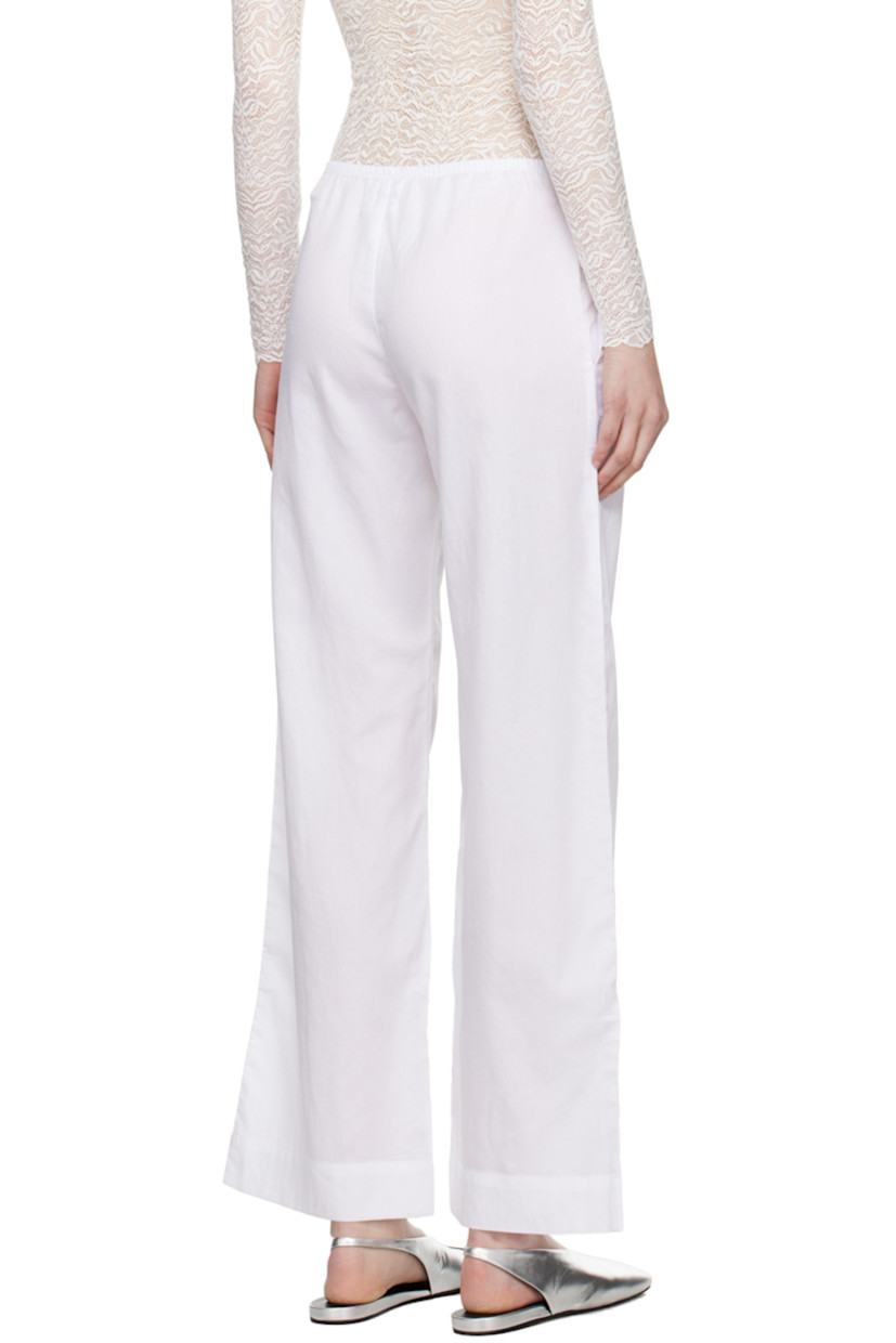 Relaxed-fit cotton poplin lounge pants.

· Elasticized waistband
· Two-pocket styling

Supplier color: White