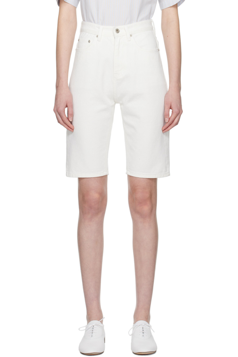 Non-stretch denim shorts.

· High-rise
· Belt-loops
· Zip-fly
· Five-pocket styling
· Silver-tone hardware

Supplier color: White