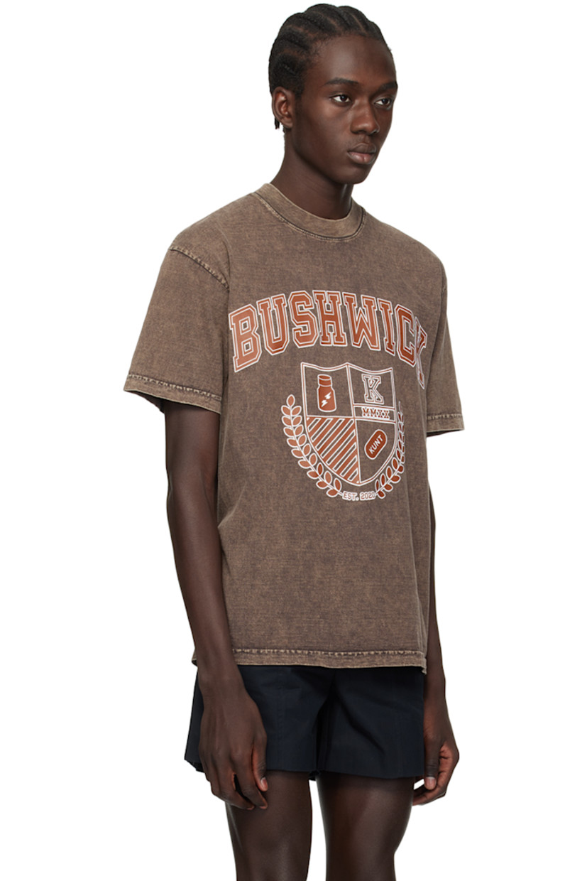 Stretch cotton jersey T-shirt. Fading throughout.

· Rib knit crewneck
· Graphic printed at front
· Dropped shoulders

Supplier color: Brown