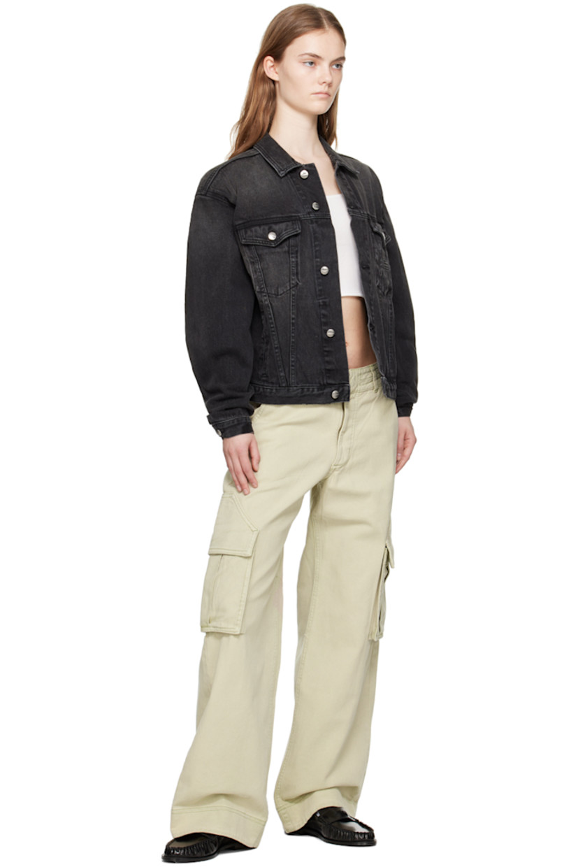 Cotton twill cargo pants. Fading throughout. 

· Belt loops
· Four-pocket styling 
· Zip-fly 
· Bellows pocket at outseams
· Contrast stitching in green

Supplier color: Beige