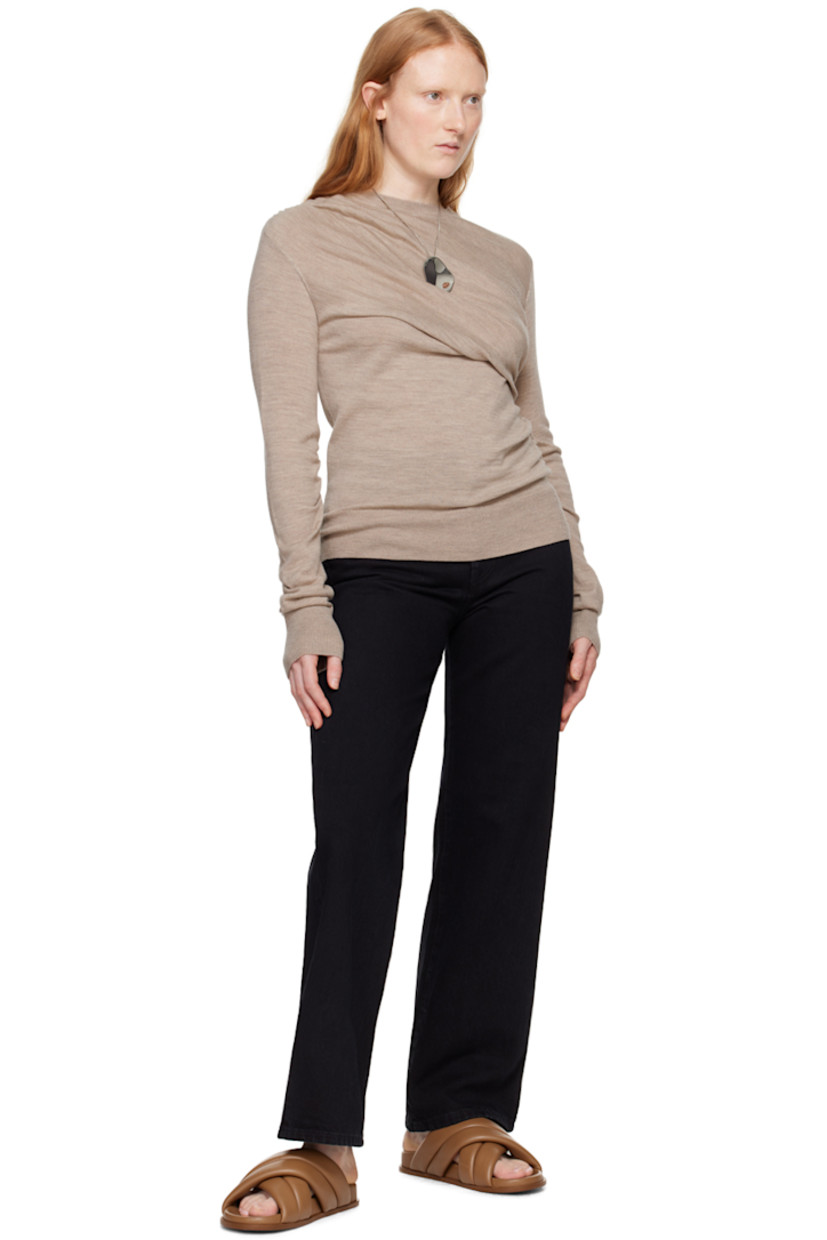 Loose-fit straight-leg non-stretch recycled cotton-blend denim jeans.

· Belt loops
· Five-pocket styling
· Zip-fly
· Logo patch at back waistband

Supplier color: Black