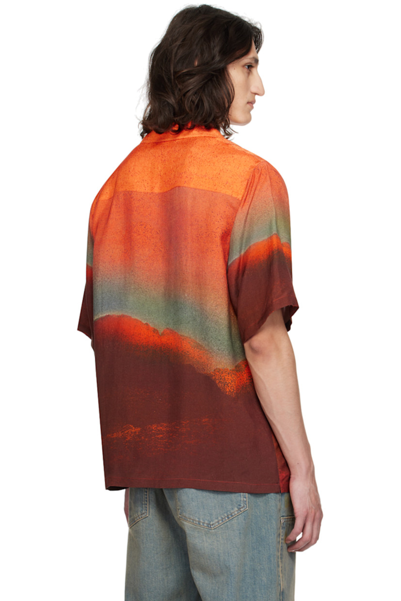 Plain-woven viscose- and linen-blend shirt. Graphic printed throughout. 

· Open spread collar
· Button closure 
· Logo printed at front

Supplier color: Mlc
