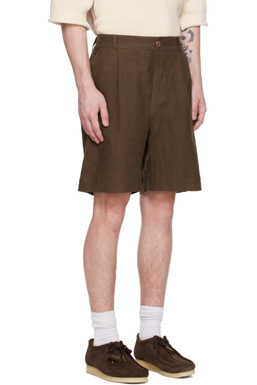 Linen muslin shorts.

· Belt loops
· Four-pocket styling
· Button-fly
· Pleats at front
· Recycled paper hardware

Supplier color: Brown
