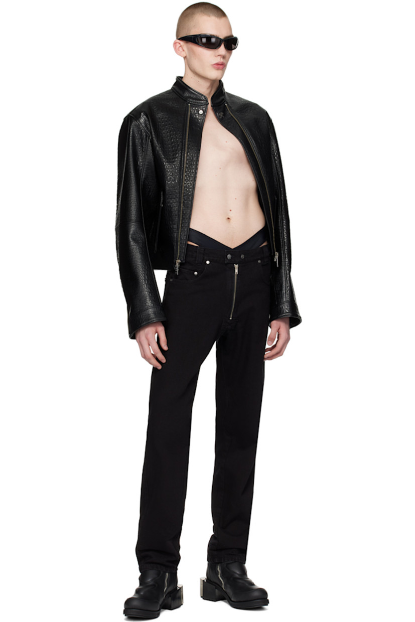 Non-stretch organic cotton denim jeans. 

· Belt loops
· Five-pocket styling
· Exposed zip-fly 
· Cutout at back waistband
· Logo flag at back pocket
· Logo-engraved silver-tone hardware

Supplier color: Black