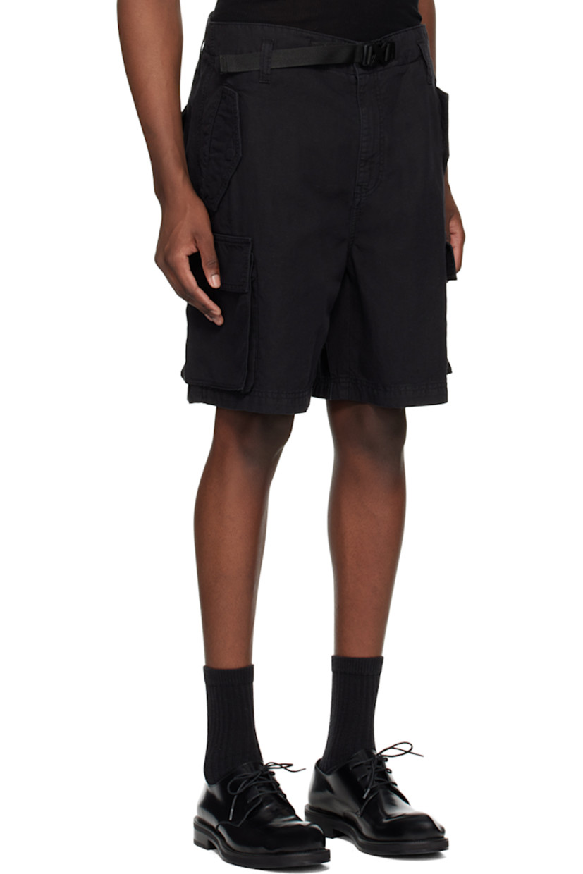 Relaxed-fit wide-leg cotton- and linen-blend cavalry twill shorts.

· Belt loops
· Integrated press-release belt at waistband
· Three-pocket styling
· Zip-fly
· Bellow pocket at outseams

Supplier color: Black