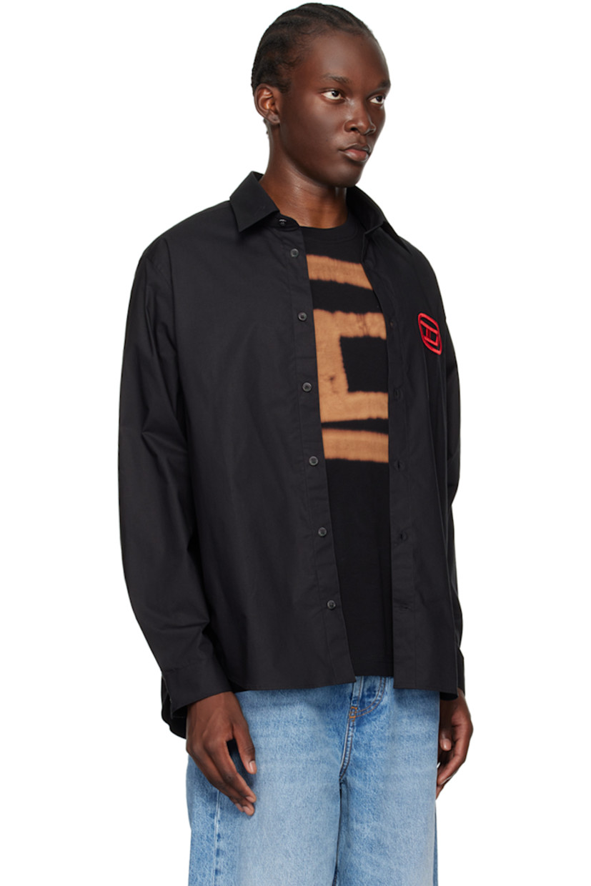 Cotton poplin shirt. 

· Spread collar
· Button closure
· Logo embroidered at chest
· Shirttail hem
· Single-button barrel cuffs

Supplier color: Black