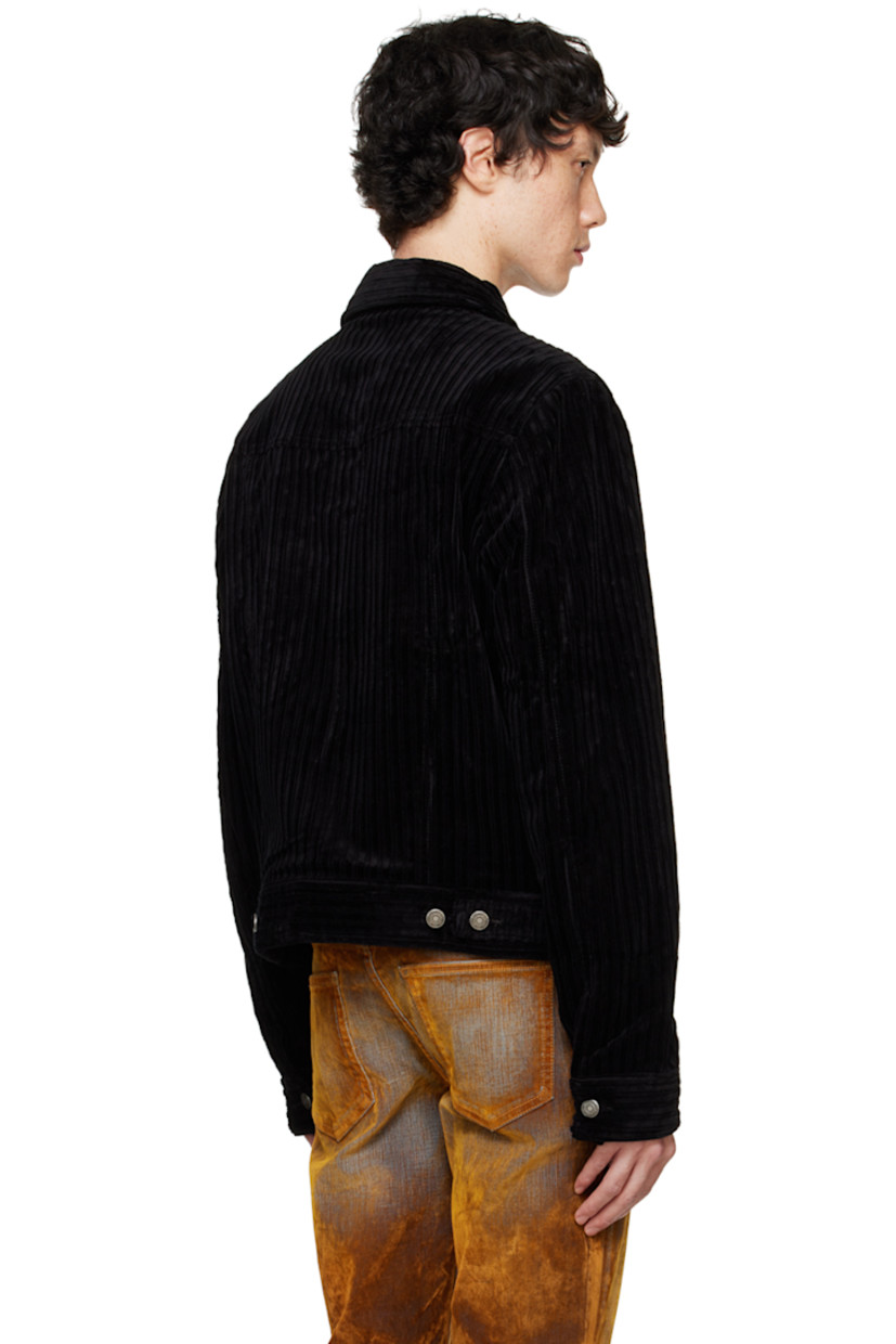Cotton corduroy jacket.

· Spread collar
· Button closure
· Flap pockets
· Single-button cuffs
· Adjustable button tabs at back hem
· Curb chain locker loop at inner collar
· Welt pocket at interior
· Full satin lining
· Logo-engraved gunmetal-tone hardware

Supplier color: Black